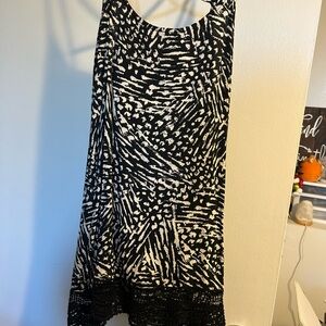 Mossimo Supply Co. Black and White Short Sleeve Top